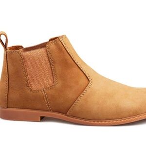 Women's Kodiak Low-Rider Chelsea Boot in tan leather. Size 8